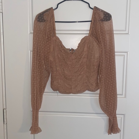 Nude crop top with ruche detail size L - Picture 2 of 6